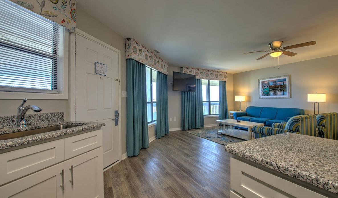Atlantic Beach Resort, A Ramada By Wyndham Bagian luar foto