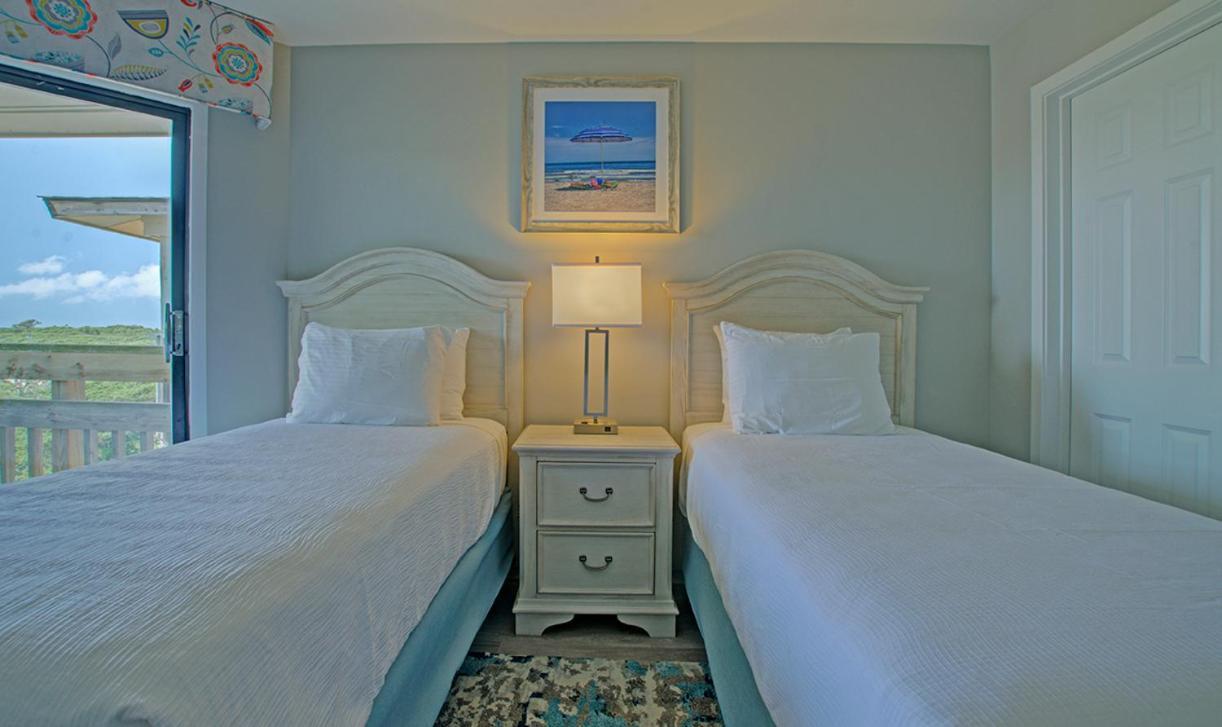 Atlantic Beach Resort, A Ramada By Wyndham Bagian luar foto