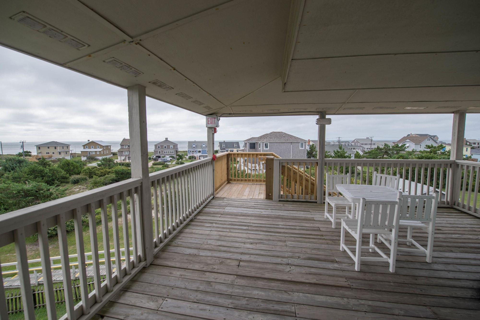 Atlantic Beach Resort, A Ramada By Wyndham Bagian luar foto
