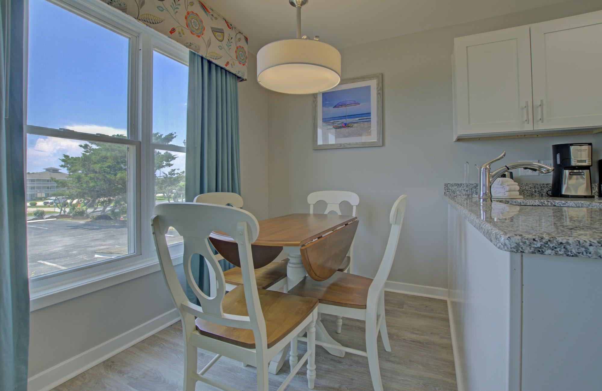 Atlantic Beach Resort, A Ramada By Wyndham Bagian luar foto