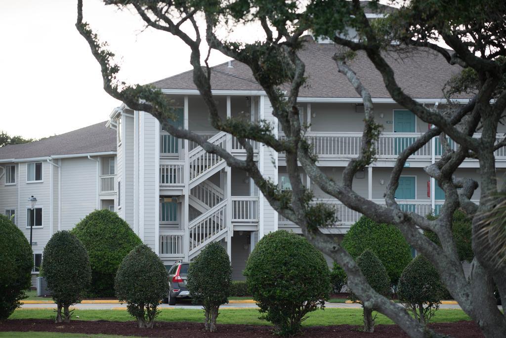 Atlantic Beach Resort, A Ramada By Wyndham Bagian luar foto